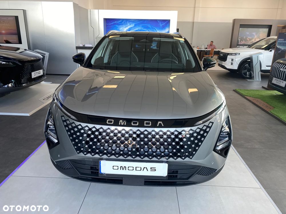 Omoda 5 1.5 T-GDI Hybrid Premium DHT - 7