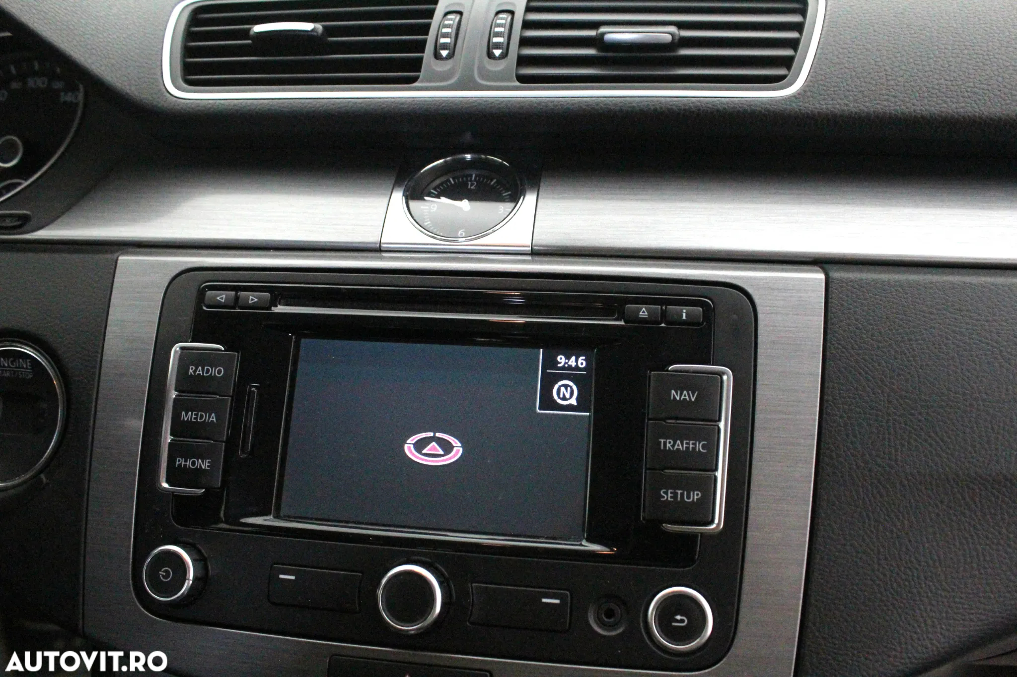 Volkswagen Passat Variant 1.6 TDI BlueMotion Technology DSG Comfortline - 16