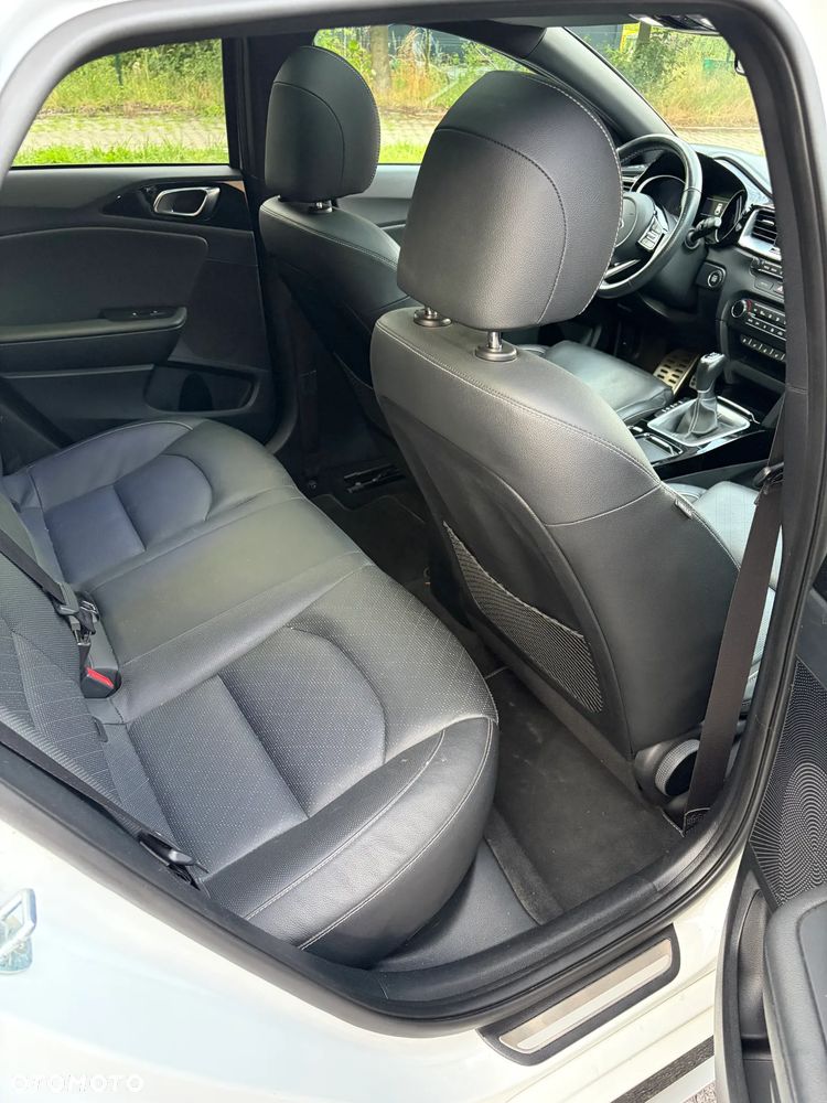 Kia ProCeed 1.4 T-GDI OPF GT LINE - 9