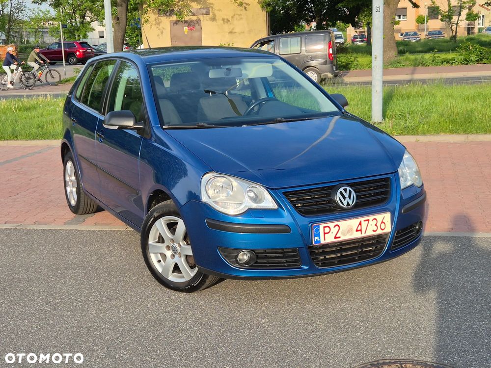Volkswagen Polo 1.4 Tour Edition - 4