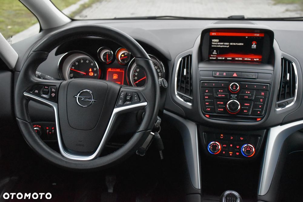 Opel Zafira 1.4 Turbo (ecoFLEX) Start/Stop Business Edition - 24