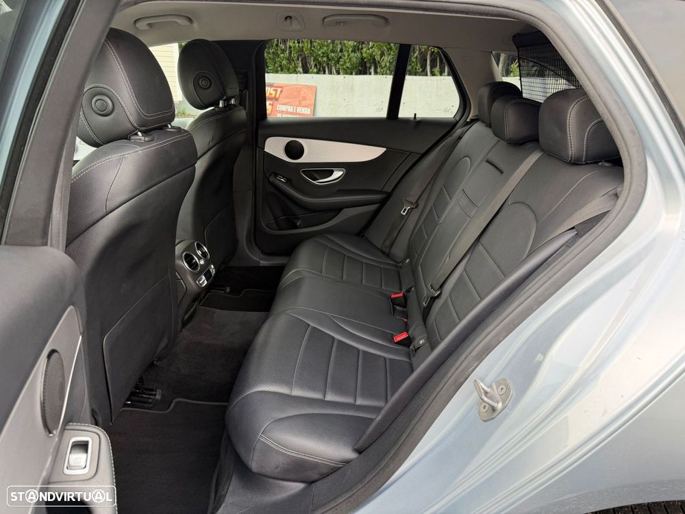 Mercedes-Benz C 250 d AMG Line 4-Matic Aut. - 7