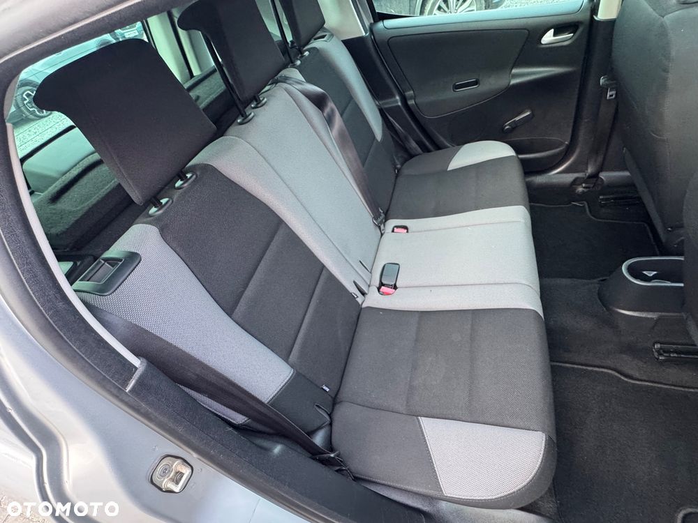 Peugeot 207 95 VTi Urban Style - 24