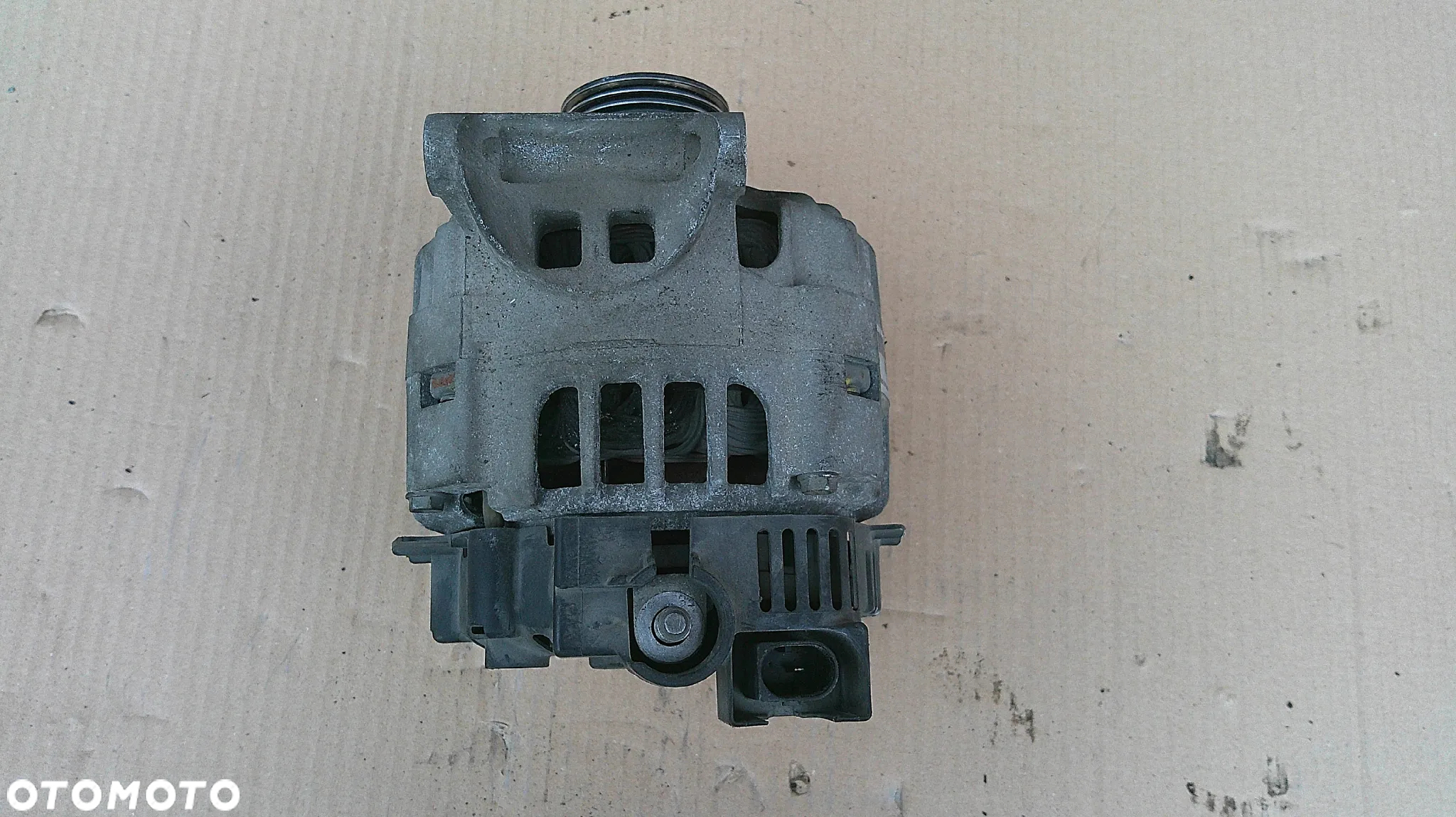 MERCEDES W169 1.5 ALTERNATOR - 4