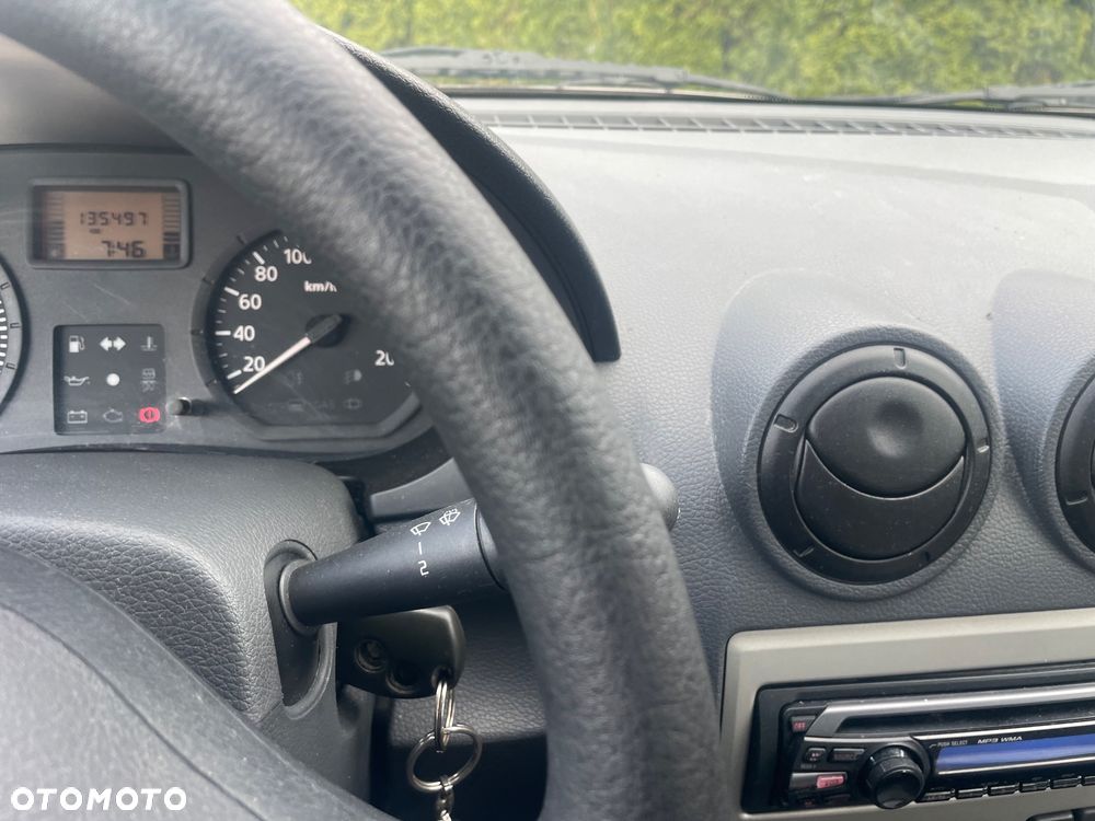 Dacia Logan 1.6 Ambiance - 12