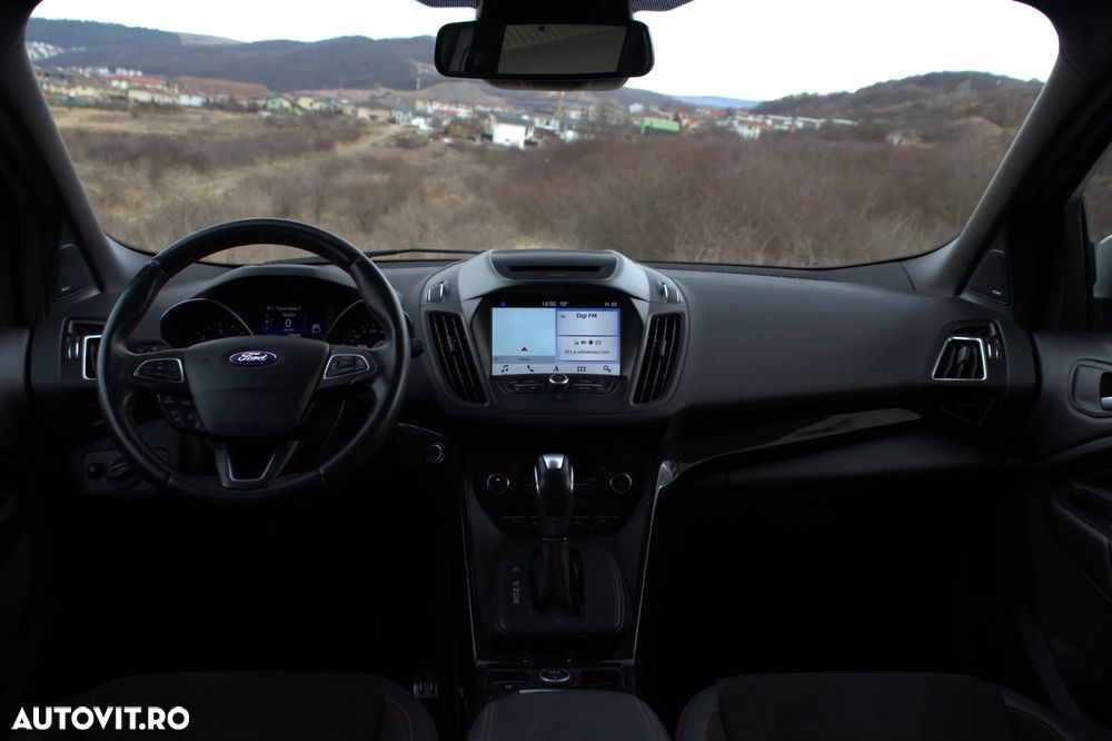 Ford Kuga 2.0 TDCi 4WD Powershift ST-Line - 13