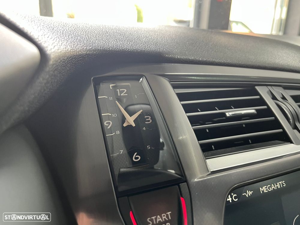 Citroën DS5 2.0 HDi Hybrid4 Sport Chic CMP6 - 16