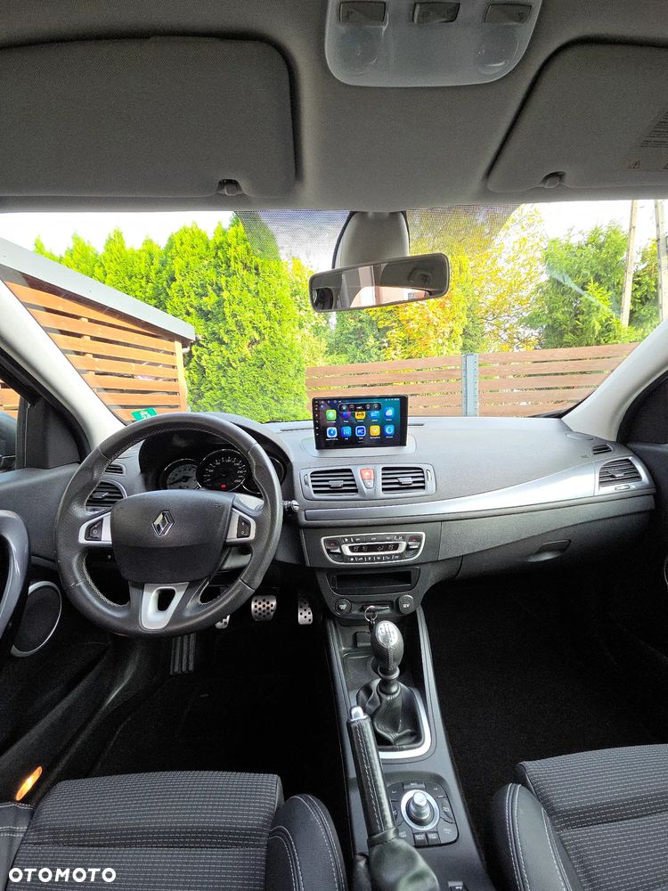 Renault Megane TCe 180 GT - 18