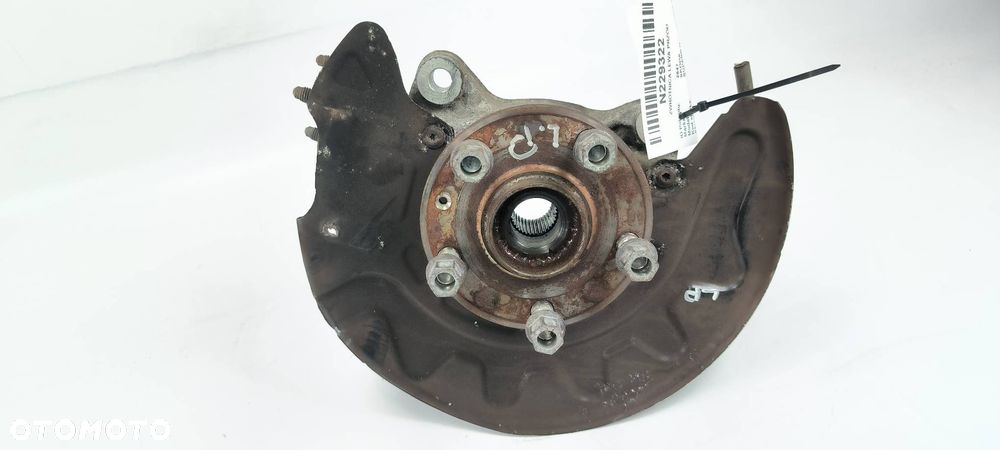 ZWROTNICA LEWA PRZÓD SKODA SUPERB III - 1