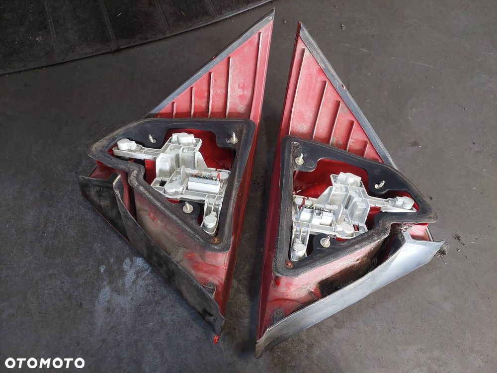 KOMPLETNY TYŁ KLAPA BAGAŻNIKA ZDERZAK TYŁ LAMPY FORD MONDEO MK3 SEDAN G0 - 3