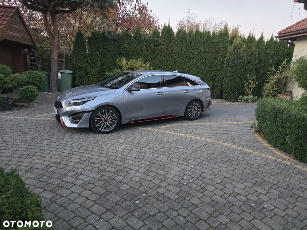 Kia ProCeed 1.6 T-GDI GT DCT - 23