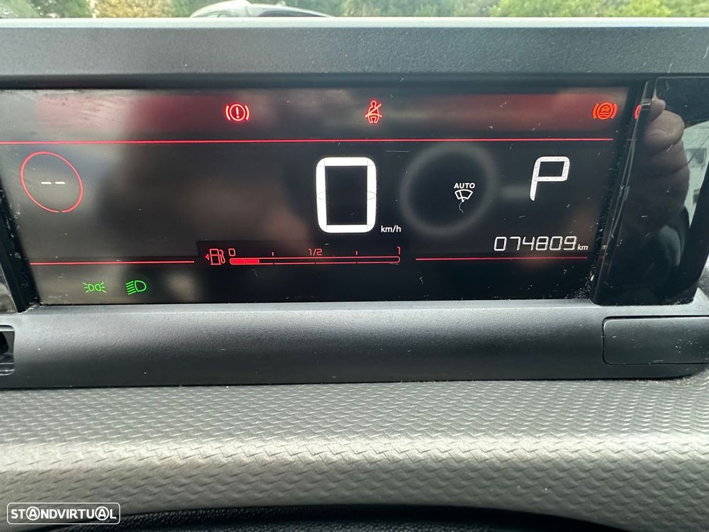 Citroën C4 Cactus 1.5 BlueHDi Shine EAT6 - 18