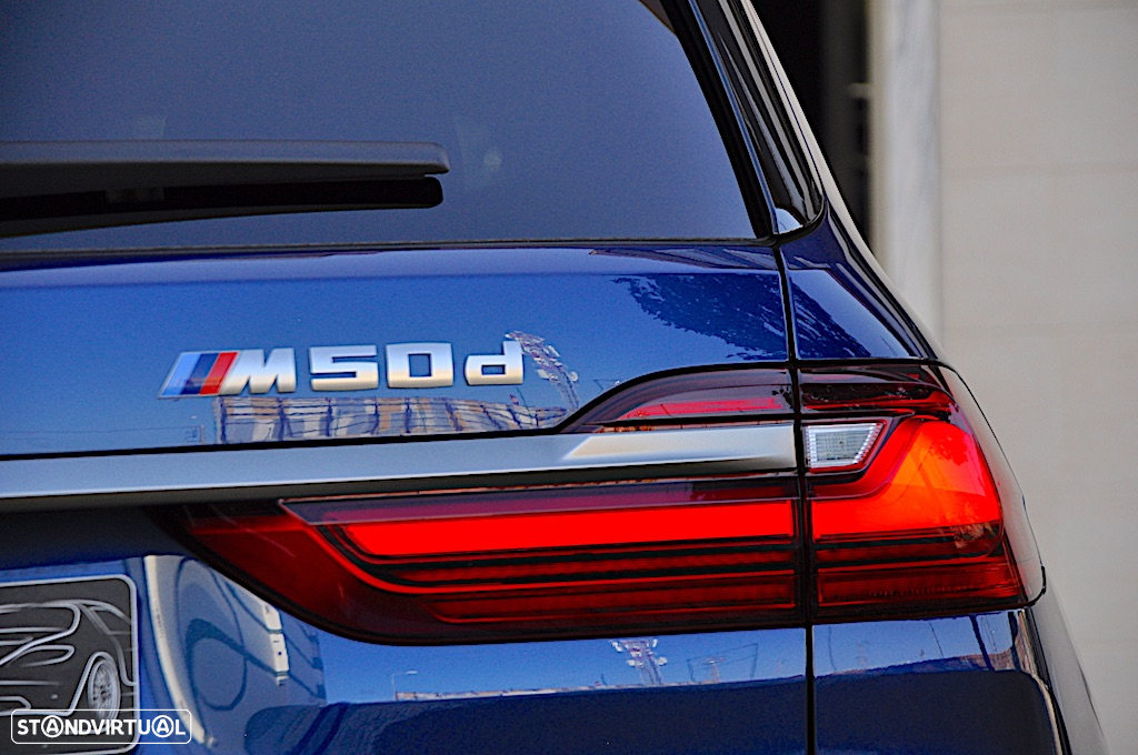 BMW X7 M50d - 36