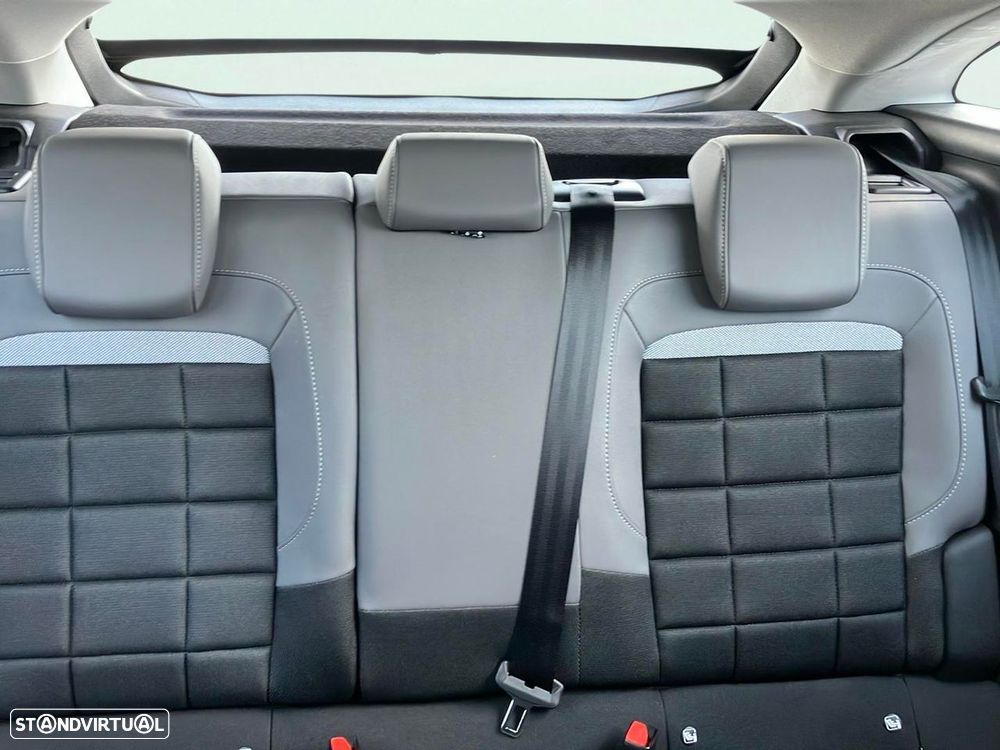 Citroën e-C4 50 kWh Plus - 17