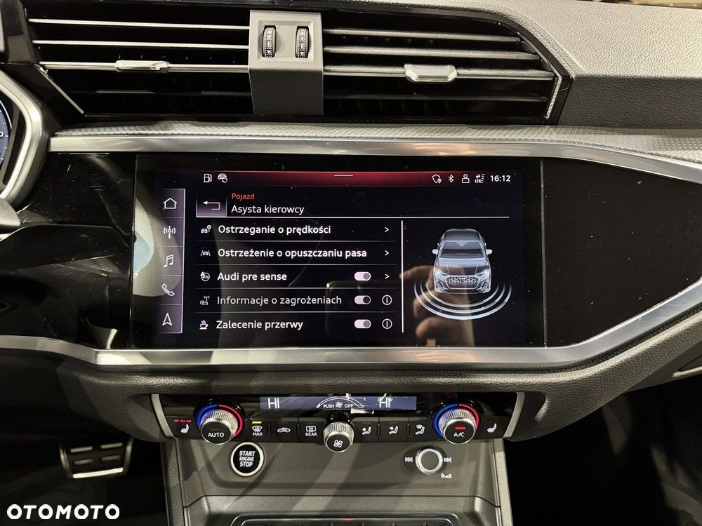 Audi Q3 Sportback - 32