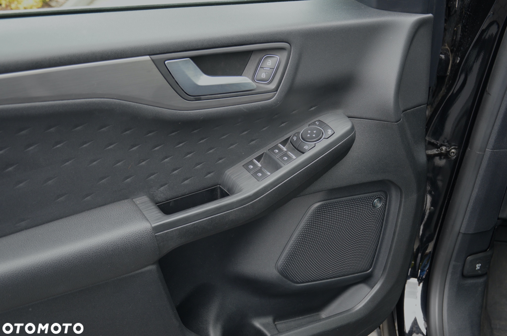 Ford Kuga 2.0 EcoBlue 4x4 TITANIUM - 17