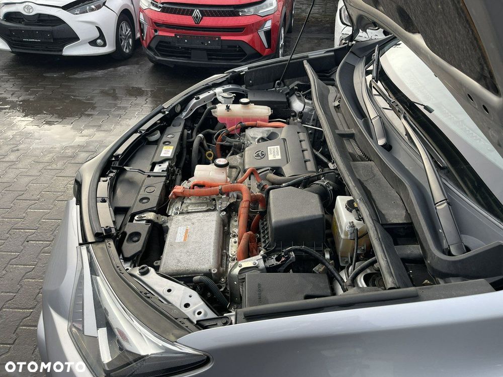 Toyota RAV4 Hybrid Style 4x4 - 17