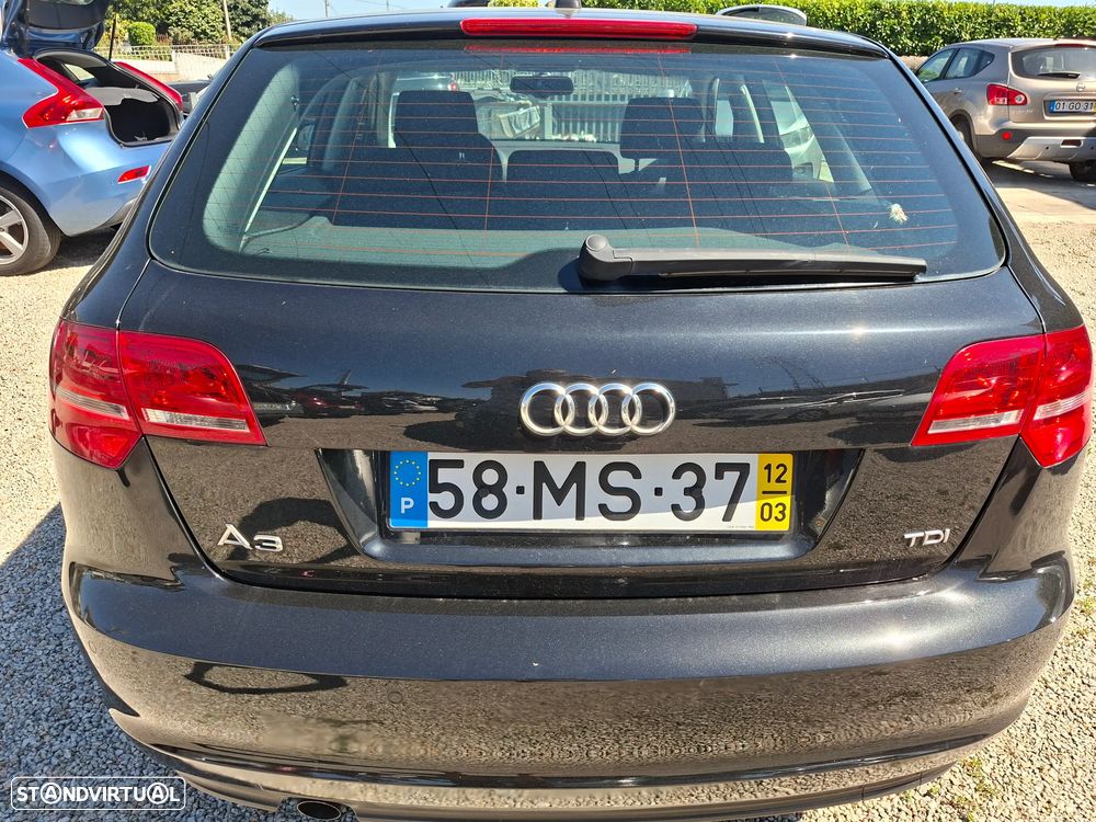Audi A3 Sportback 1.6 TDI Attraction Business Line - 7
