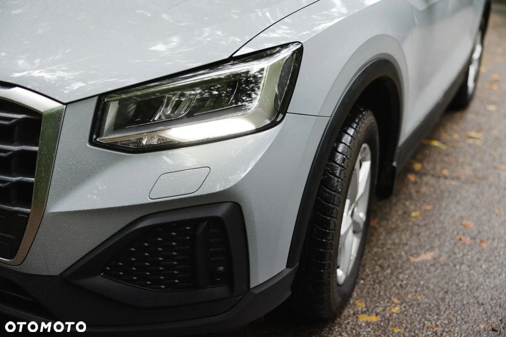Audi Q2 35 TFSI - 10