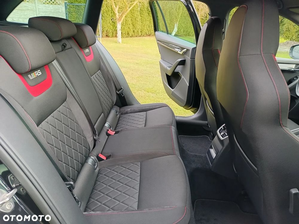 Skoda Octavia 2.0 TDI DSG RS - 31