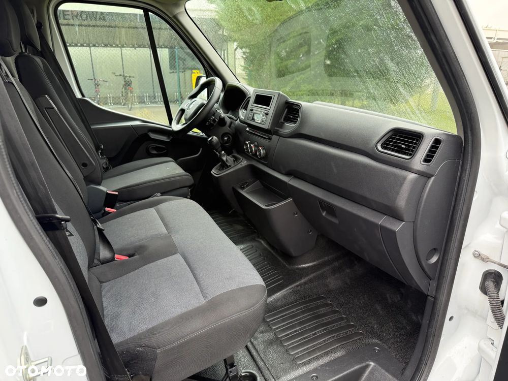 Renault Master - 11