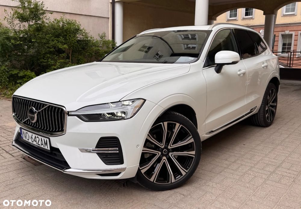 Volvo XC 60 B5 B AWD Plus Bright - 1