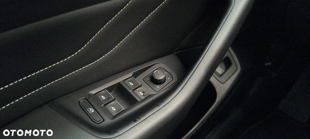 Volkswagen Passat - 41