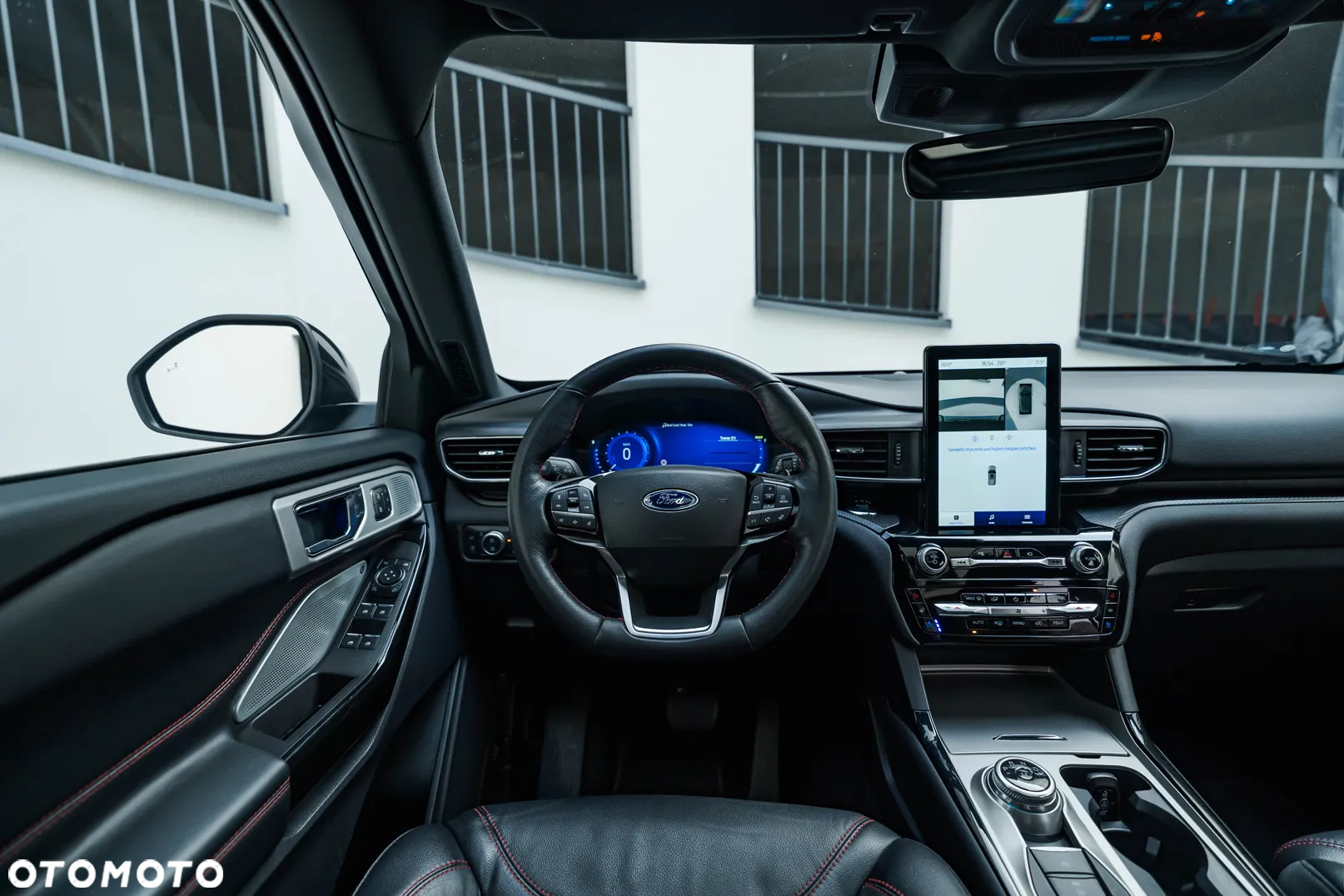 Ford Explorer - 7