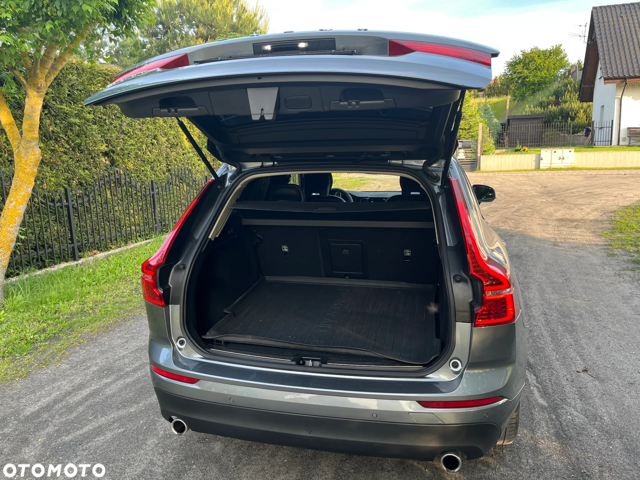 Volvo XC 60 - 8