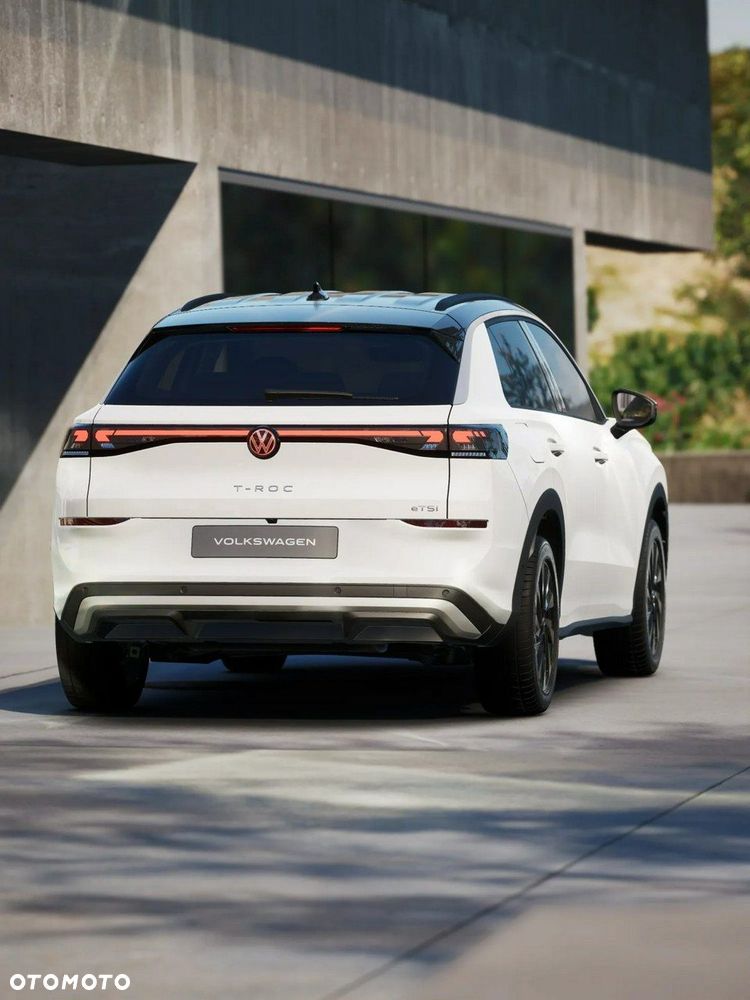 Volkswagen T-Roc - 7