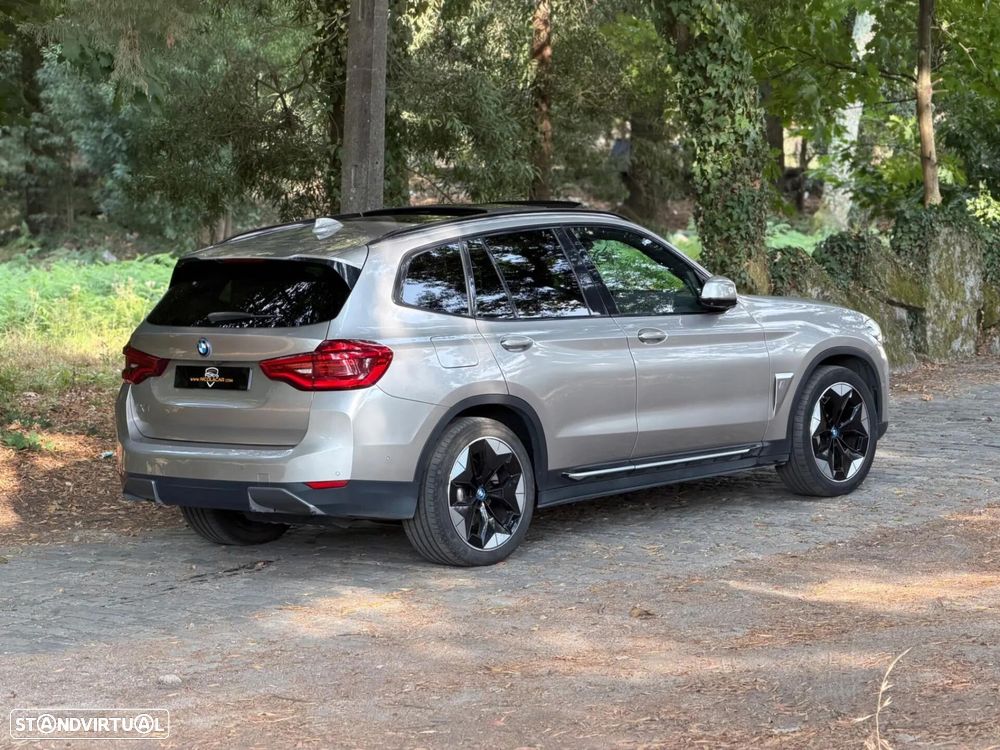BMW iX3 M Sport Impressive - 5