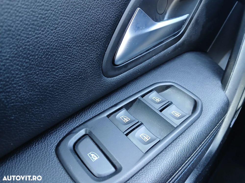 Dacia Duster 1.5 Blue dCi 4WD SL BlueLine - 11