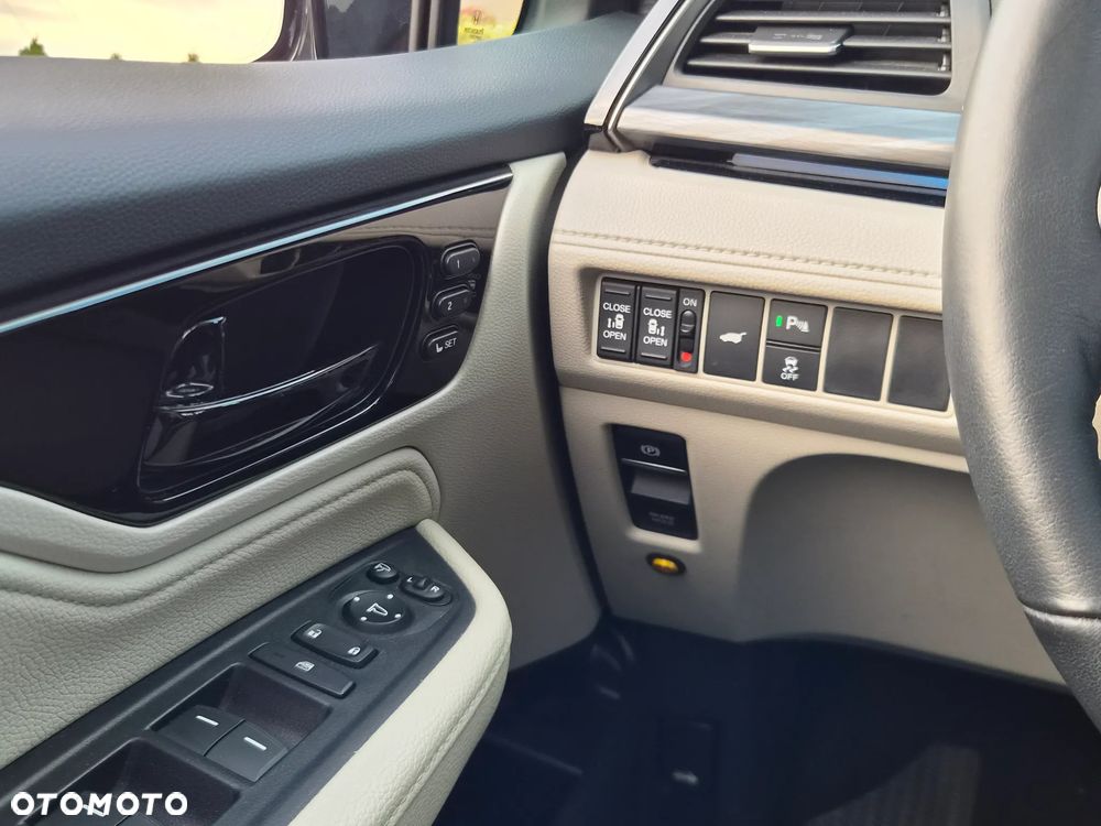 Honda Odyssey - 22