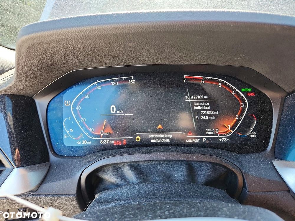 BMW Seria 3 330i xDrive M Sport - 9