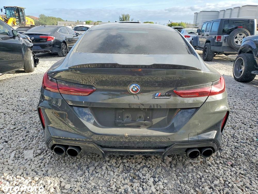 BMW M8 - 7