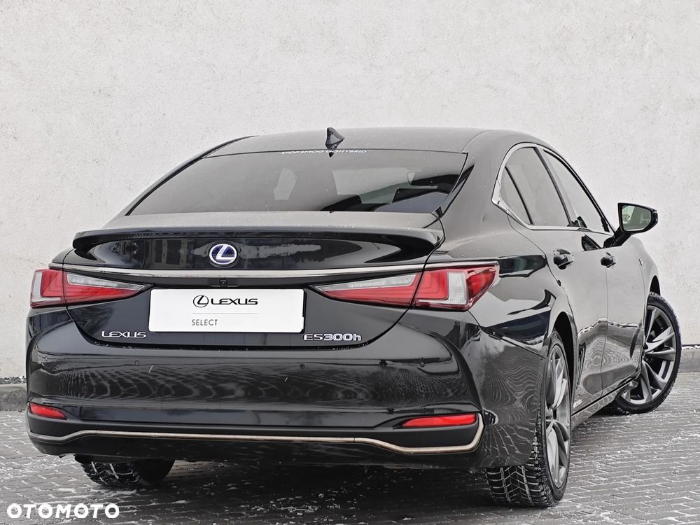 Lexus ES 300h F Sport Edition - 5