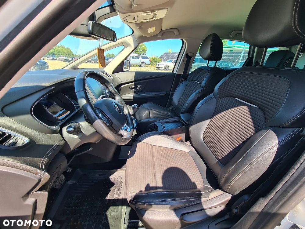 Renault Scenic BLUE dCi 120 EDC LIMITED - 16