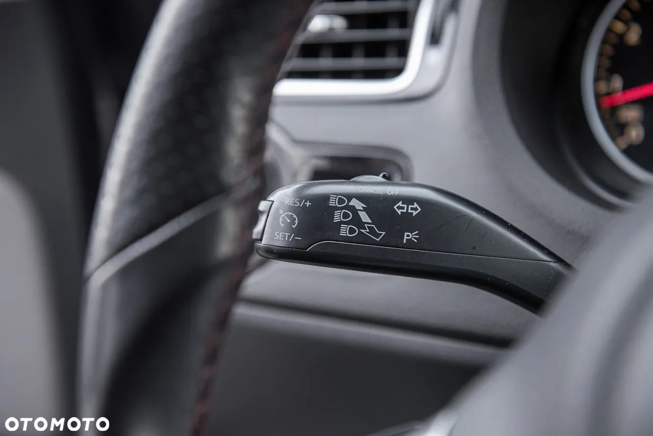 Volkswagen Polo 1.4 TSI GTI DSG - 24