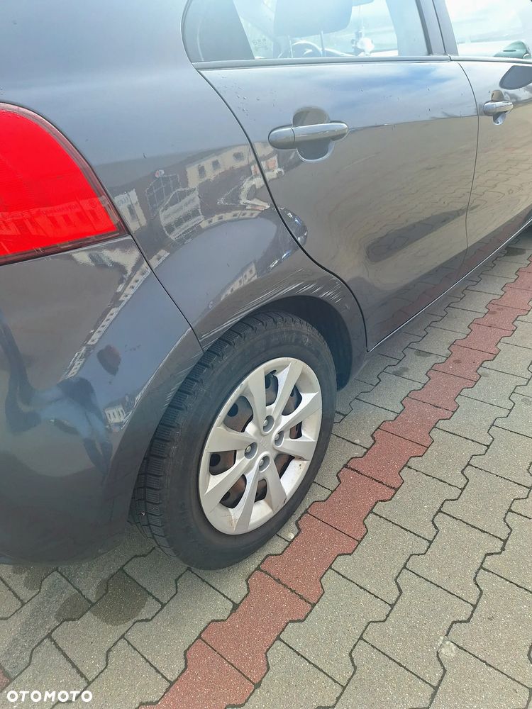 Kia Rio 1.4 M (klm) - 14