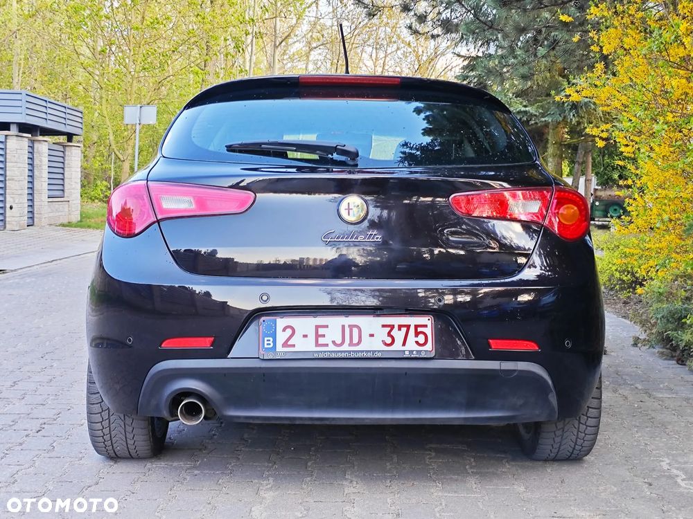 Alfa Romeo Giulietta - 9
