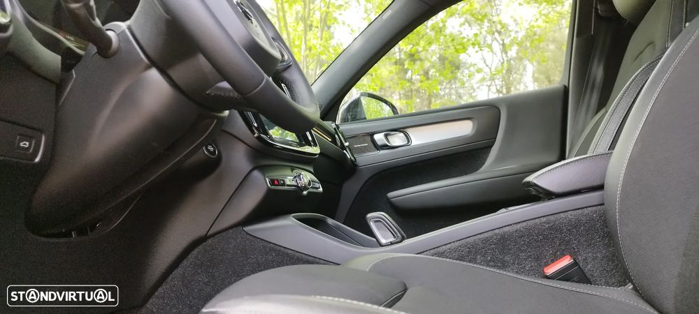 Volvo XC 40 2.0 D3 Momentum Plus - 15