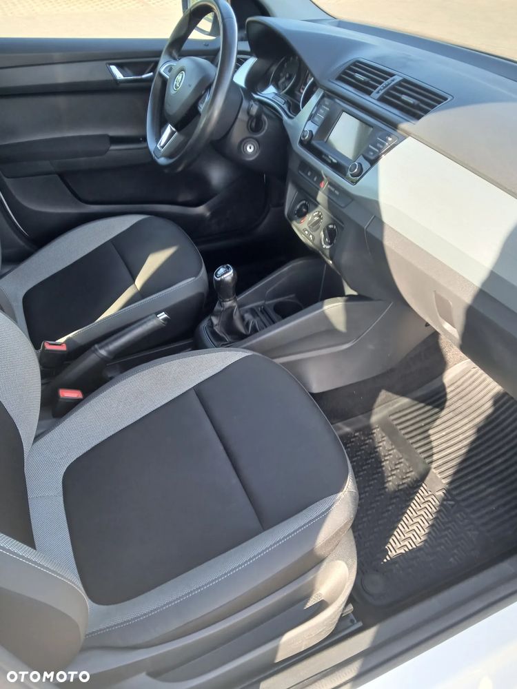 Skoda Fabia 1.2 TSI Ambition - 15