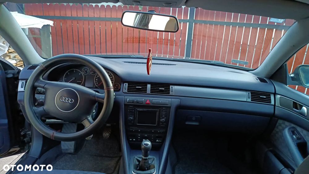Audi A6 Avant - 5