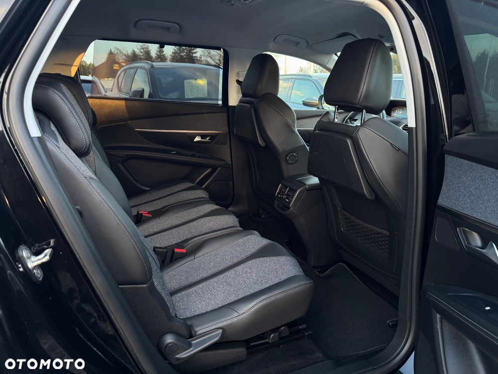 Peugeot 5008 BlueHDi 130 Allure Pack - 24