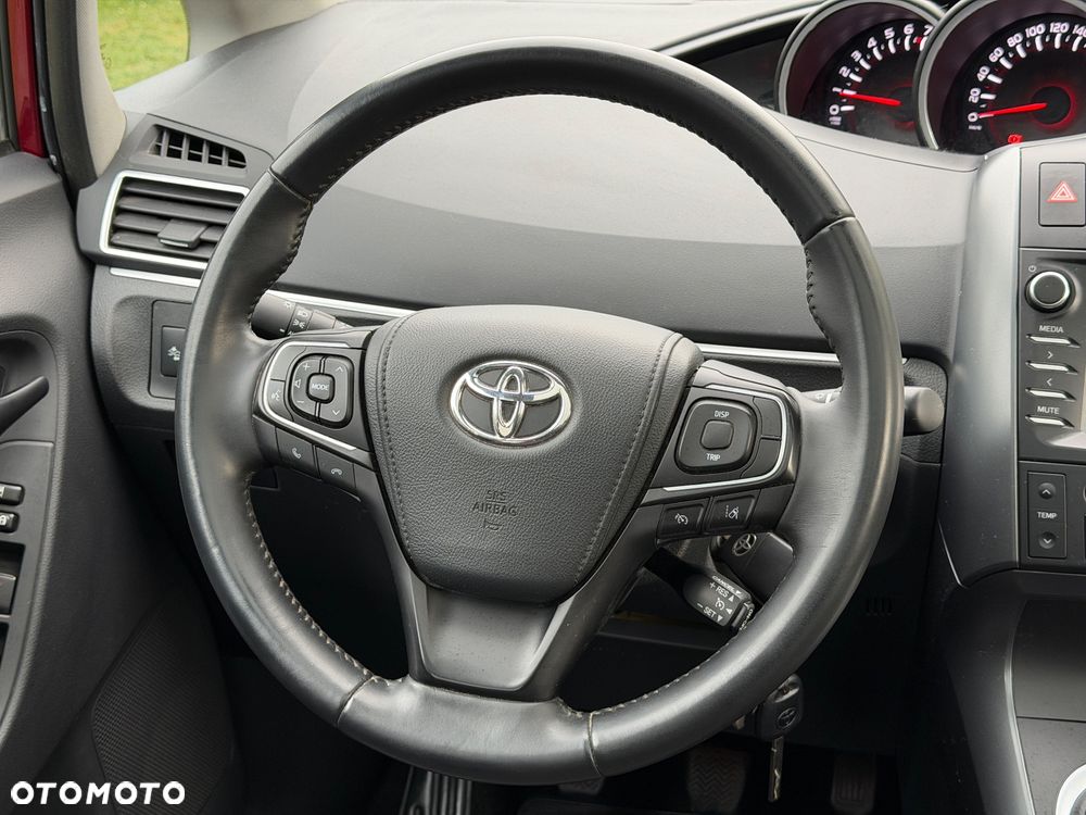 Toyota Verso 1.8 7-Sitzer Edition S+ - 19