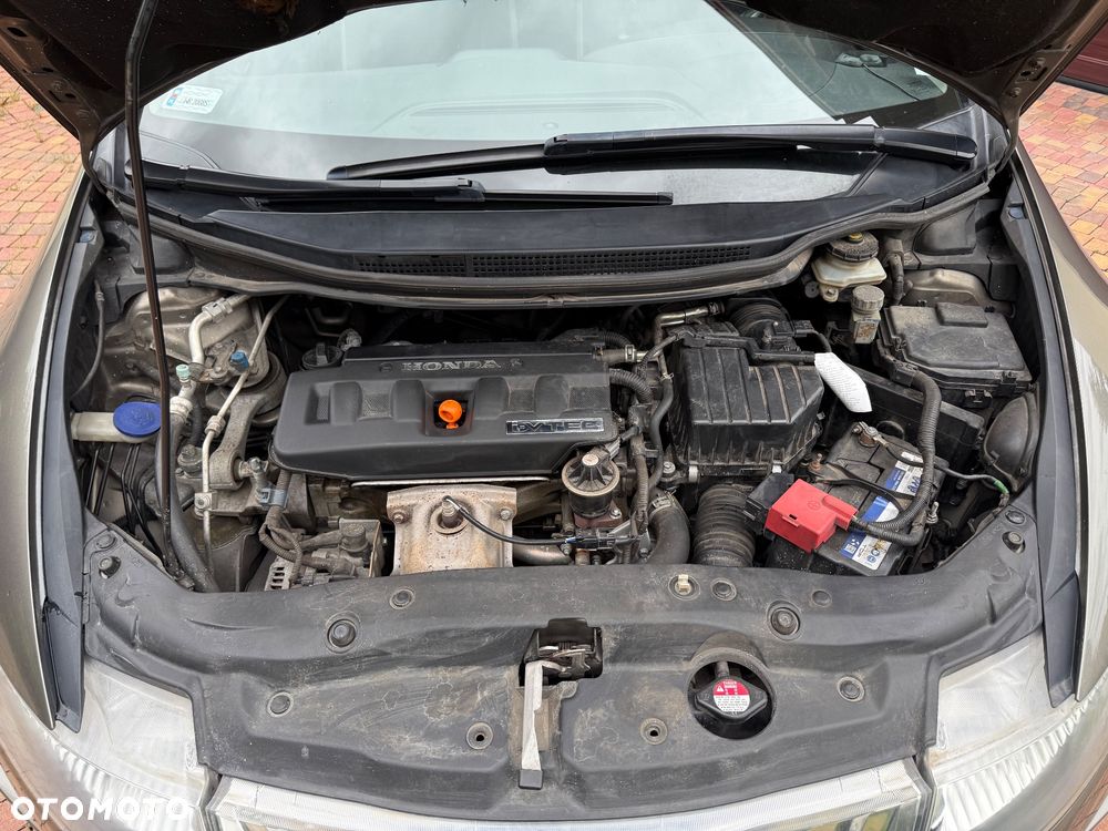 Honda Civic 1.8 Executive - 9