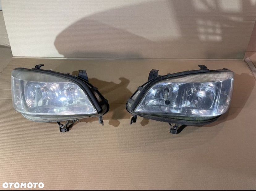 Lampa reflektor przód lewa prawa opel zafira a 89100055 , 89100054 - 2