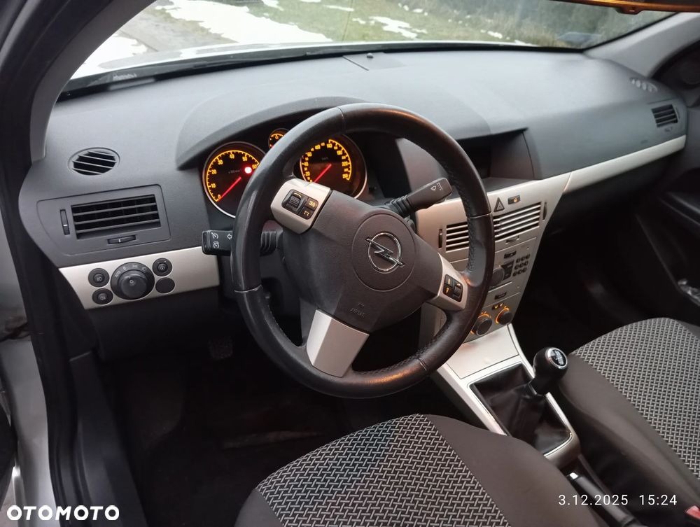 Opel Astra 1.6 Edition - 5
