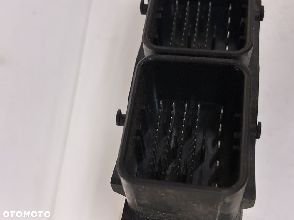 FORD KOMPUTER  STEROWNIK  SILNIKA ECU AU71-12A650-AC - 6