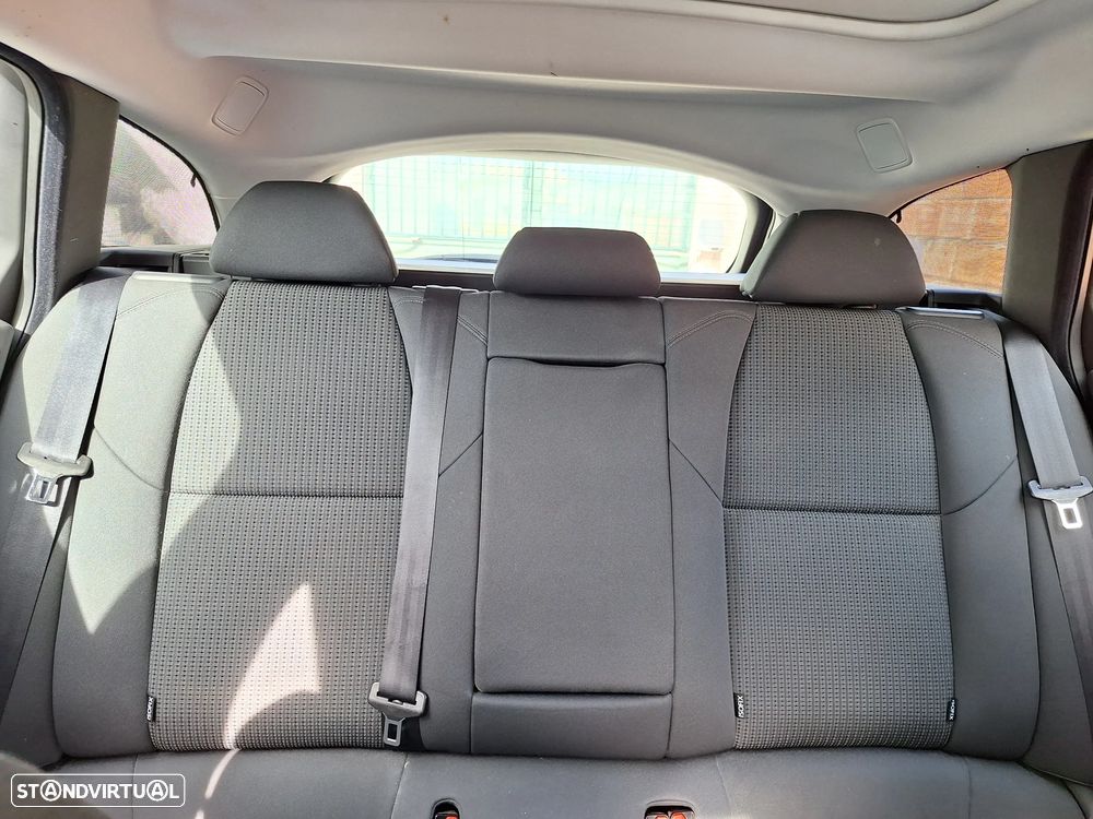 Peugeot 508 SW 1.6 e-HDi Active CMP6 - 9